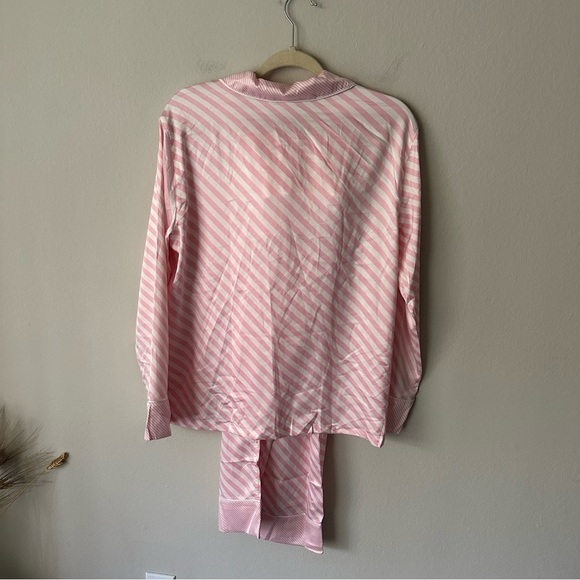 Victoria’s Secret Classic Satin Afterhours Pink Stripe Satin Pajama Set silky XS - Picture 10 of 15